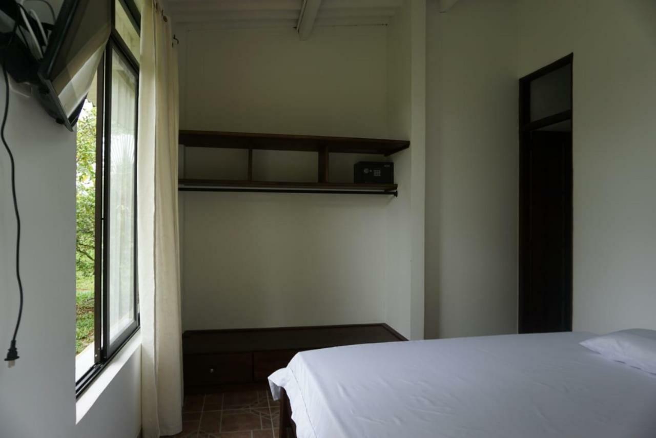 Hostal Suna Vito Пуэрто-Асис Экстерьер фото